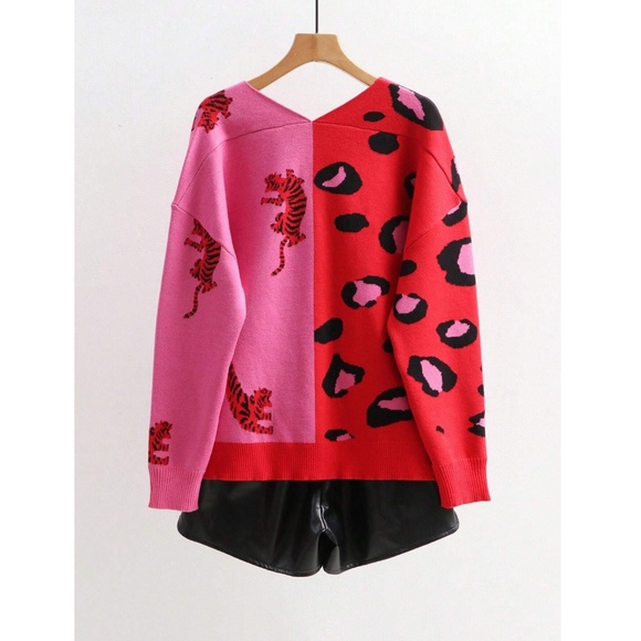 Striking Red and Pink Animal Print Cardigan, Black/Red/Pink, Size Large - Picture 2 of 8
